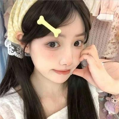 芙蓉女